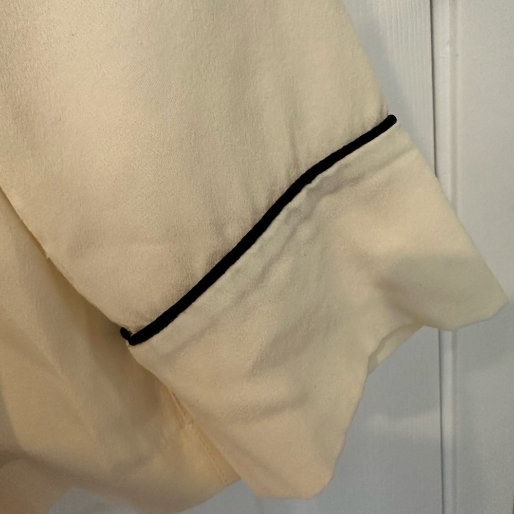 Equipment silk pajama style blouse size Xs - Picture 6 of 6